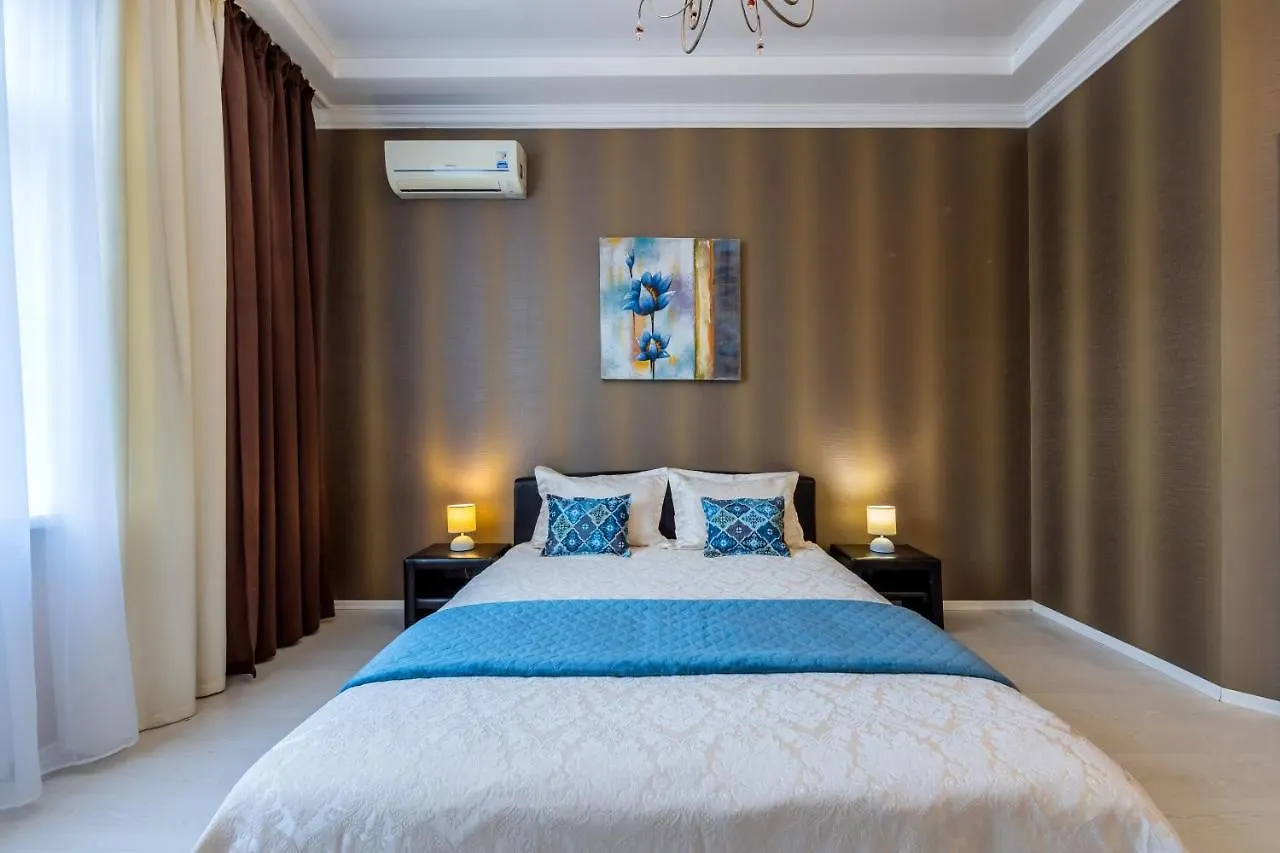 2К Квартира Із Видом На Хрещатик Kyiv Apartment