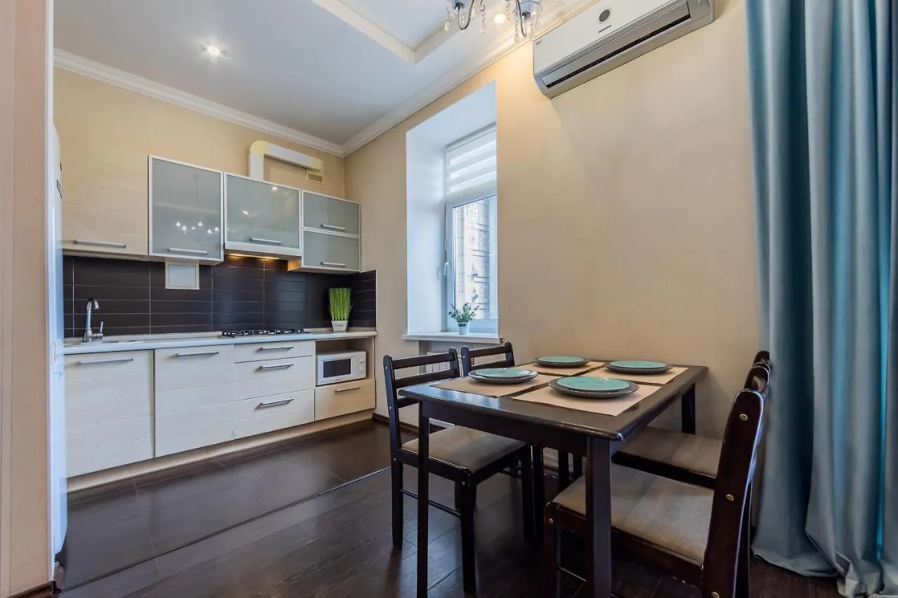 Apartment 2К Квартира Із Видом На Хрещатик Kyiv